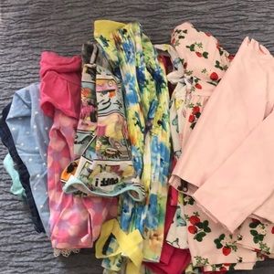 Girl clothes bundle size 2T
